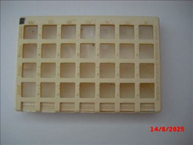 Abbildung: Tabletten und Pilleneinteiler
