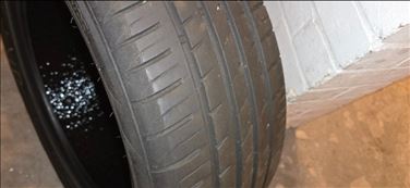 Abbildung: 4 Sommerreifen der Marke Hankook, zustand Gut 