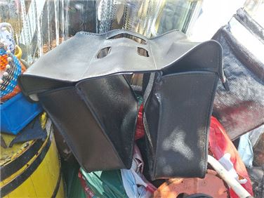 Abbildung: Doppelte Fahrradtasche