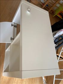 Abbildung: Expedit 2x2 mit 1 Türchen