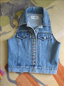 Abbildung: kurze Boutique Jeans-Weste Gr. 34,gepflegter Zustand