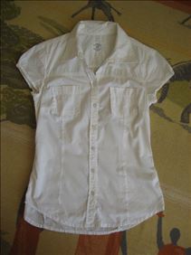 Abbildung: Bluse von H und M Gr. 34, einmal getragen