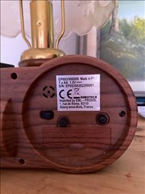 Abbildung: Retro in Holz Optik 