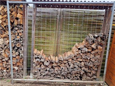 Abbildung: 2 Bauzaunelemente