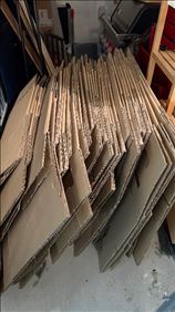 Abbildung: 45 Umzugskartons zu verschenken