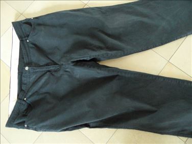 Abbildung: Brax Gr. 52 und Kleid Gr.23/46