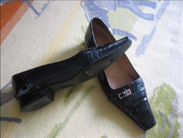Abbildung: Lederschuhe Gr. 37, Pierre Cardin Paris