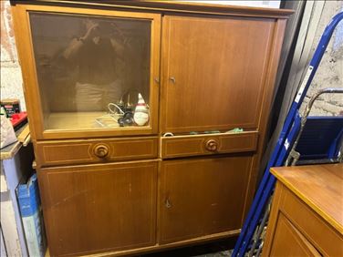 Abbildung: Schrank