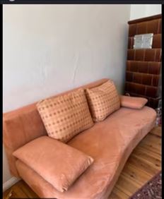 Abbildung: Sehr gut erhaltenes aufklappbares Sofa zu verschenken 