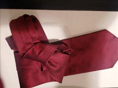 Abbildung: 2 Kravatten zum binden freie Auswahl in guten Zustand