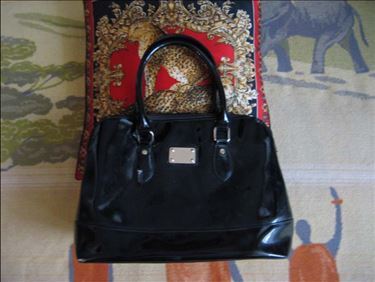 Abbildung: Lackleder-Tasche Just Lily, unbenutzt