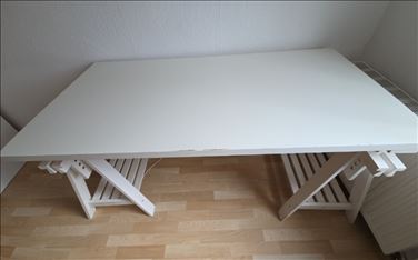 Abbildung: Ikea Schreibplatte