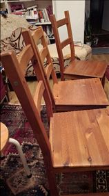 Abbildung: IKEA Stühle 4