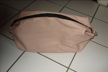 Abbildung: Waschtasche