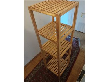 Abbildung: Badezimmer Regal 