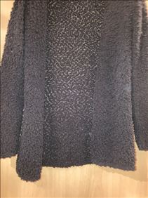 Abbildung: Strickjacke boucle  Gr 38