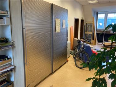 Abbildung: Schiebeschrank