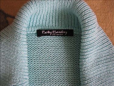 Abbildung: Strickjacke Gr. 36/38 Betty Barclay, kaum getragen