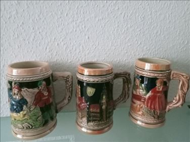 Abbildung: 3x Art Keramik Bierkrug : 0,5 L