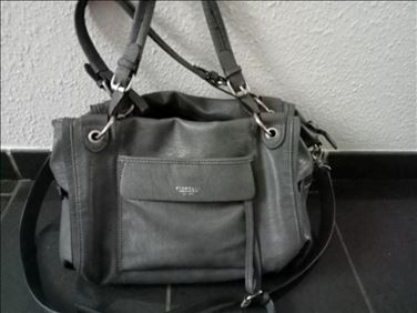 Abbildung: Tasche in gutem Zustand(L:34cm/ H:25cm / T:18 cm)