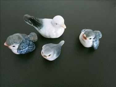 Abbildung: 4x Vintage Porzellan Miniaturen-Vogel Vogel (H:3, 5cm)