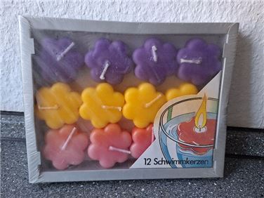 Abbildung: Schwimmkerzen 