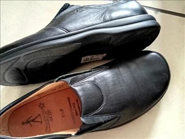 Abbildung: Neu/unbenutzt.Damen Lederschuhe(Gr 37,5)Farbe :schwarz