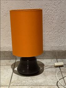 Abbildung: Tischlampe