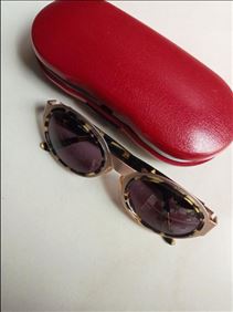 Abbildung: Fast neu.Vintage Sonnenbrille RedRose 76 col.053