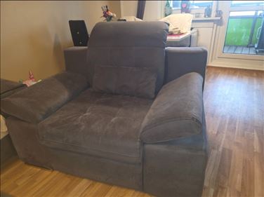 Abbildung: Moderner Sessel