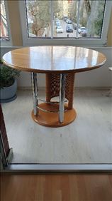 Abbildung: Esstisch Buche Vollholz