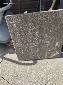 Abbildung: Gehwegplatten zu verschenken