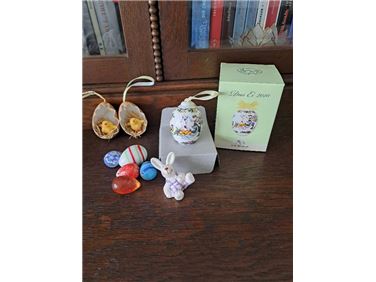 Abbildung: 9-teilige Oster-Deko (Hutschenreuther und NoName)