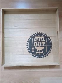 Abbildung: Neu/unbenutzt.Holz Tablett Holztablett (58x58x,6,)