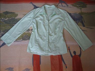 Abbildung: Stretch-Bluse Gr. 38, Helline Otto Versand,Hellgrün