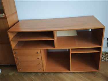 Abbildung: TV-Schrank