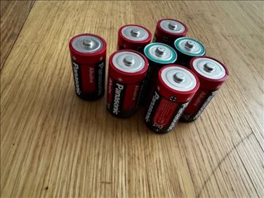 Abbildung: Verschenke 8 Batterien