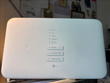 Abbildung: Speedport Smart 3 mit Netzteil 