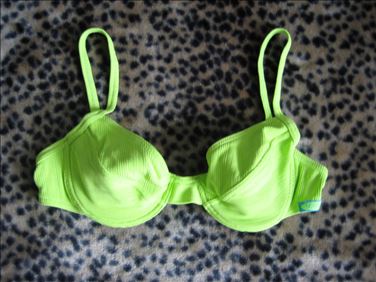 Abbildung: Bikini-Oberteil, BH Gr. 36, kaum getragen