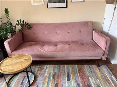 Abbildung: aufklappbares Schlafsofa 