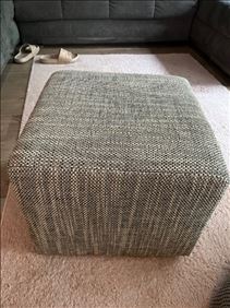 Abbildung: Hocker grau 