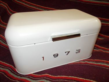 Abbildung: Kleiner Kasten für die Küche B 30 x T 18 x H 15 cm