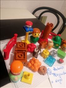 Abbildung: Playmobil o. Lego Konvulut Rest Zubehör