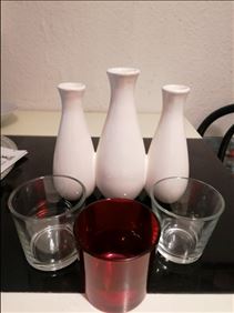 Abbildung: 1 3er Vase mit kleine Markel , 3 Teelichtgläser