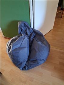 Abbildung: Grauer abwischbarer Sitzsack