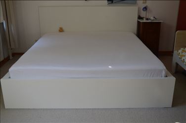 Abbildung: IKEA-Bett Malm in Überlänge