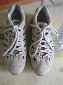 Abbildung: Leder-Schuhe Gr. 37