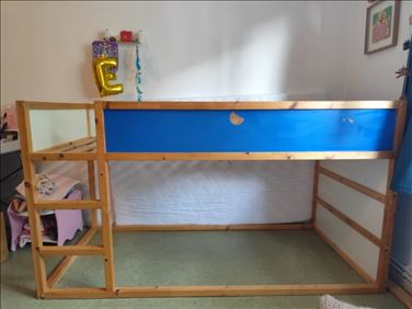 Abbildung: Kura hochbett blau 