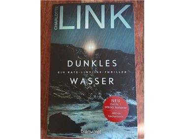 Abbildung: Charlotte Link neues Buch Dunkles Wasser