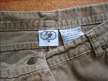Abbildung: Cordhose von Lady M Gr. 36,waschbar, wenig getragen